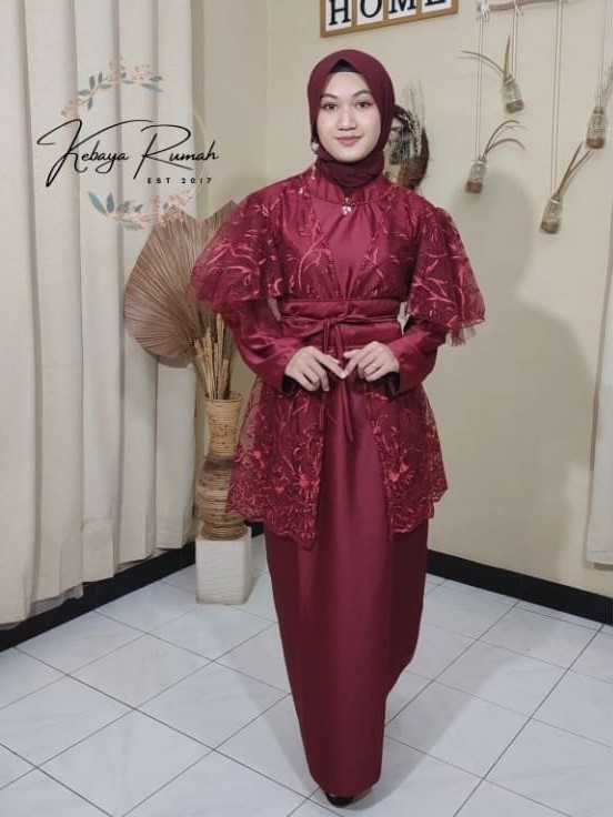 Vinca Dress - Image 2